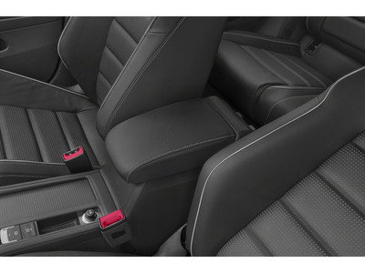 2019 Volkswagen Golf R DCC & Navigation 4Motion