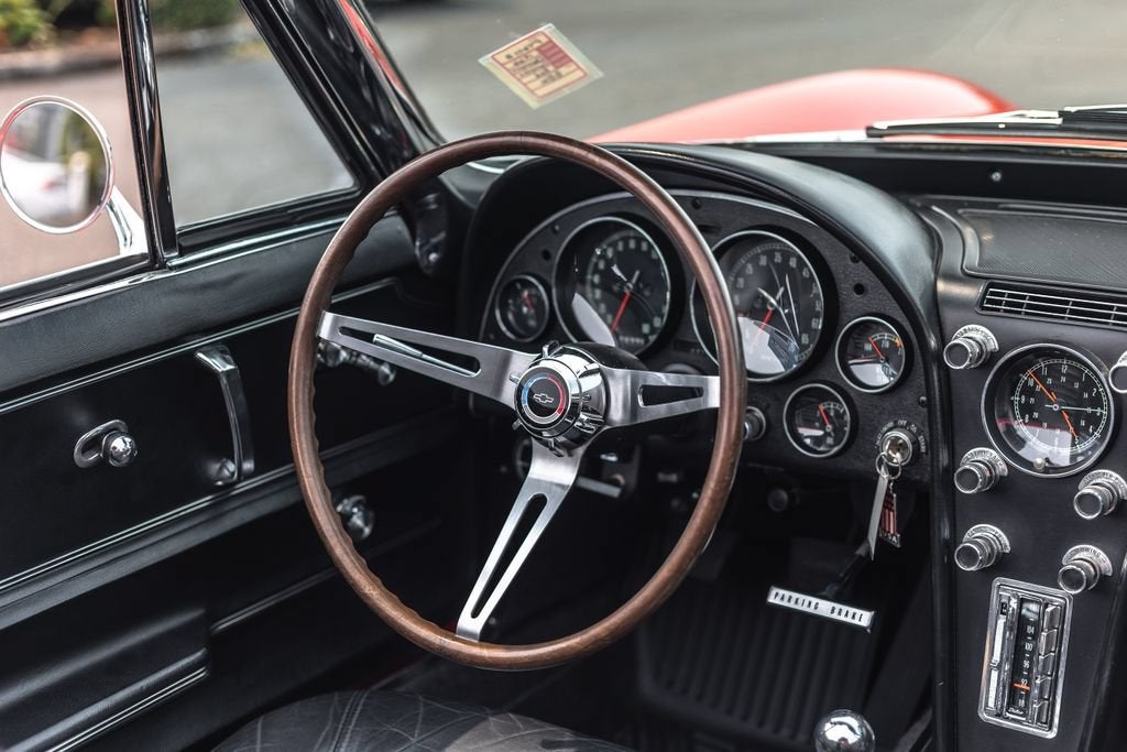 1966 Chevrolet CORVETTE Base
