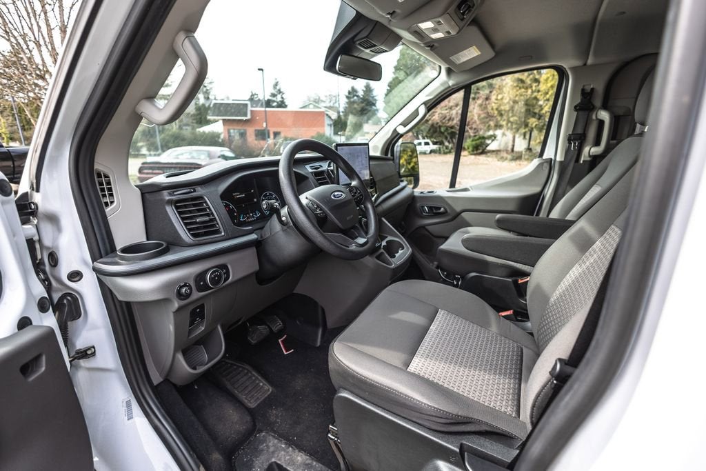 2024 Ford Transit Passenger Wagon XL