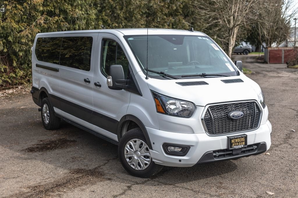 2024 Ford Transit Passenger Wagon XL