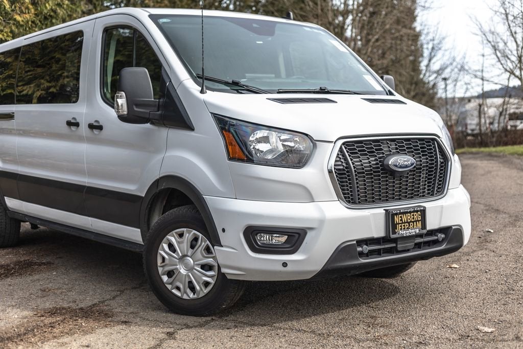 2024 Ford Transit Passenger Wagon XL