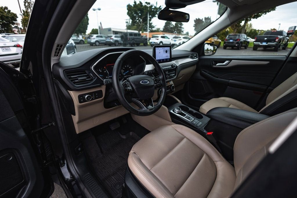 2022 Ford Escape SEL Hybrid