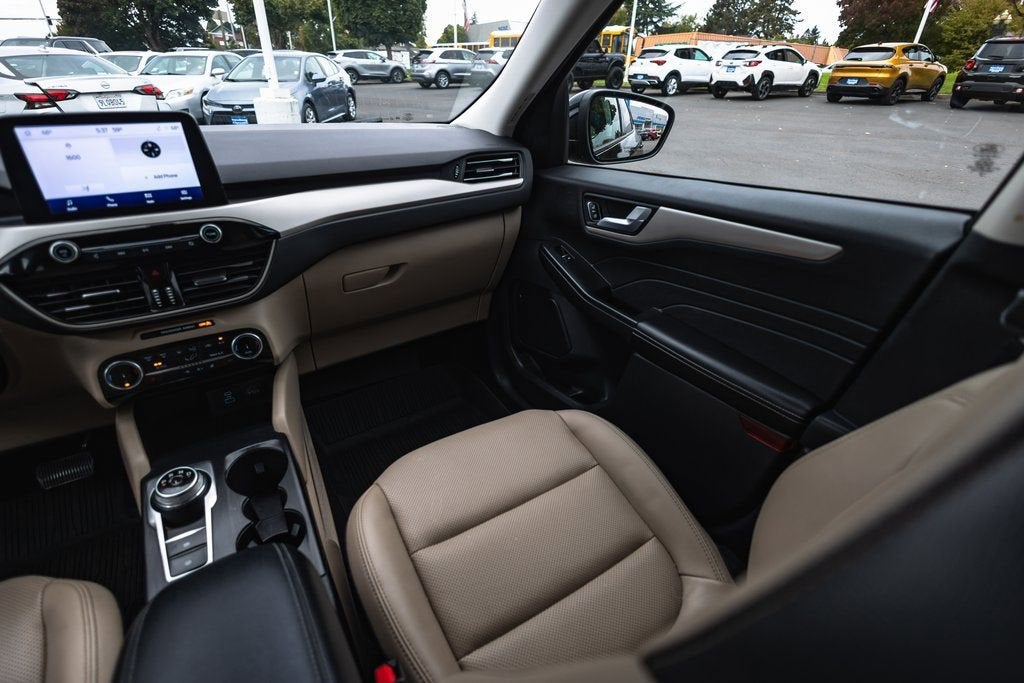 2022 Ford Escape SEL Hybrid