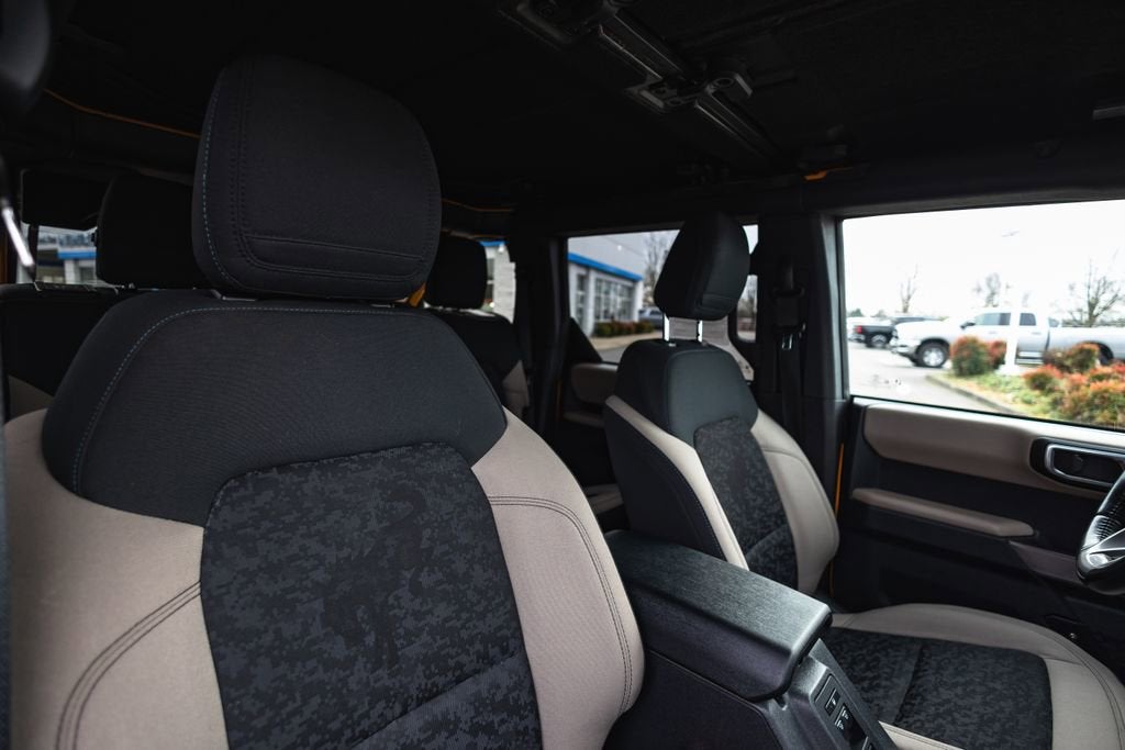 2021 Ford Bronco Base