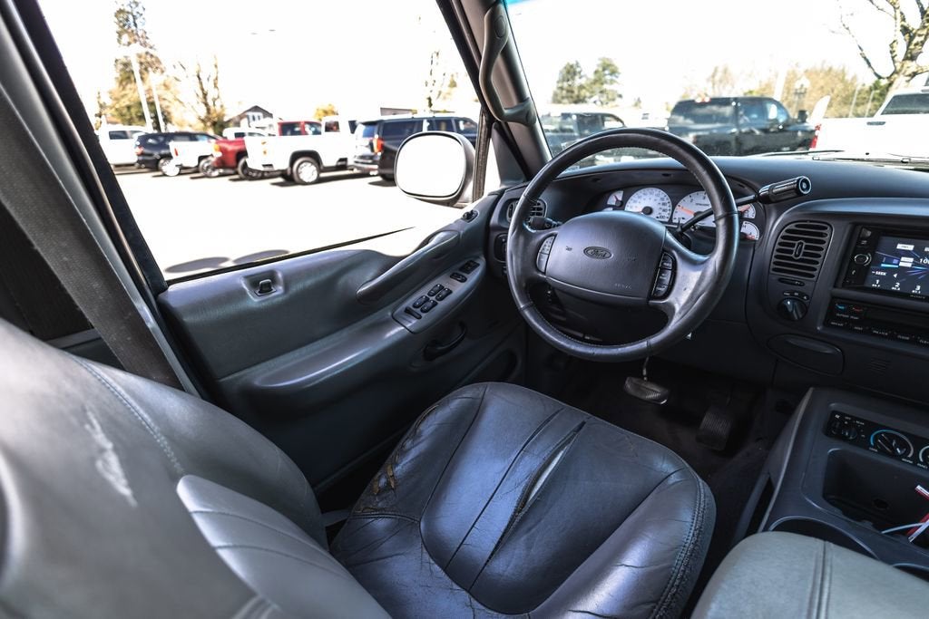 2001 Ford Expedition Eddie Bauer