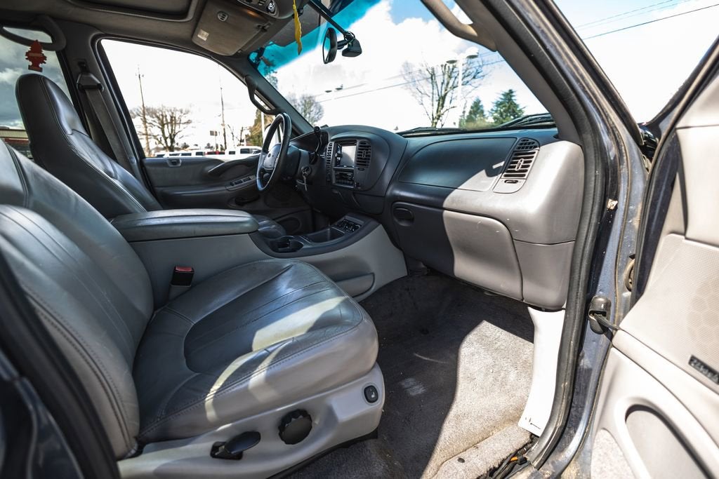 2001 Ford Expedition Eddie Bauer