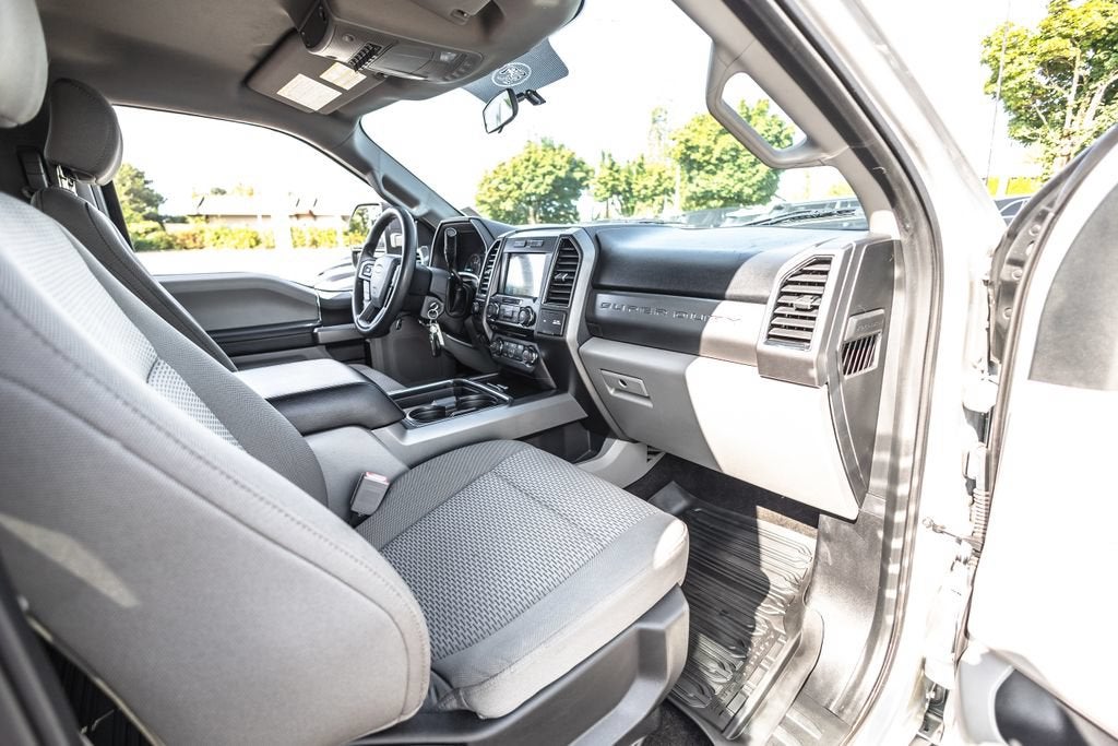 2018 Ford Super Duty F-350 SRW XL