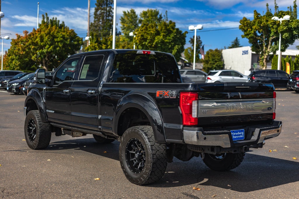 2017 Ford Super Duty F-350 SRW Platinum