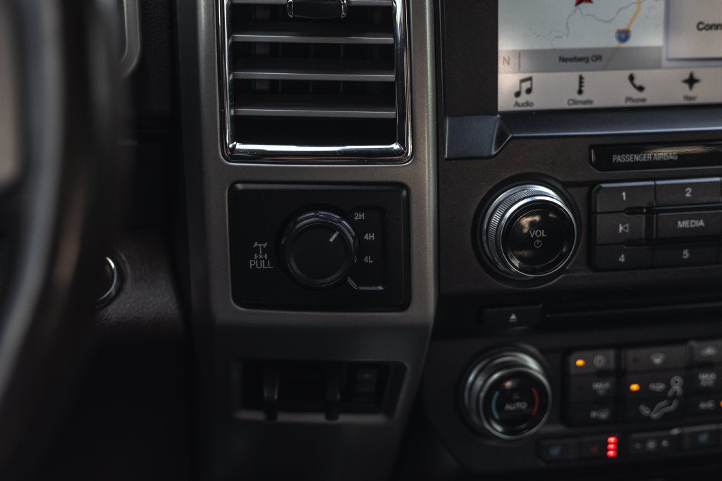 2017 Ford Super Duty F-350 SRW Platinum