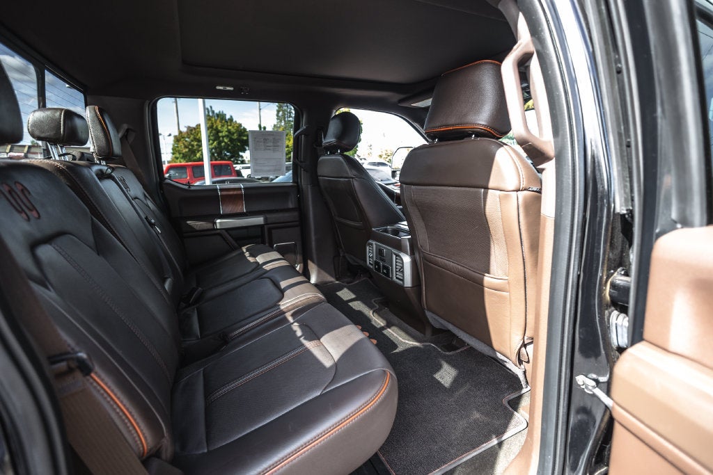 2017 Ford Super Duty F-350 SRW Platinum
