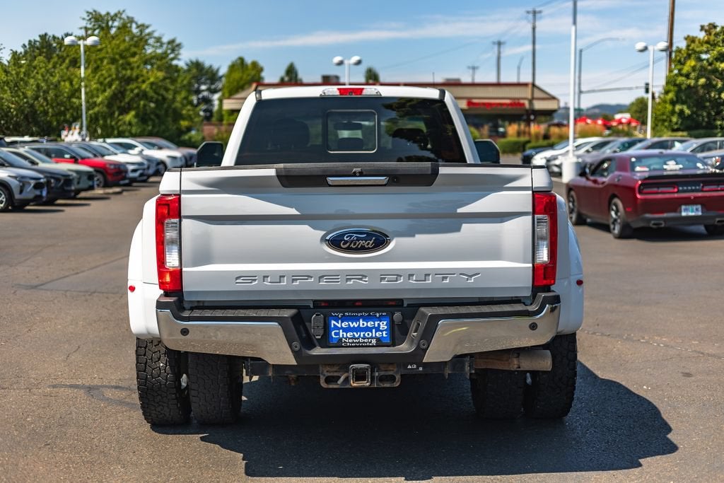 2017 Ford Super Duty F-350 DRW XLT