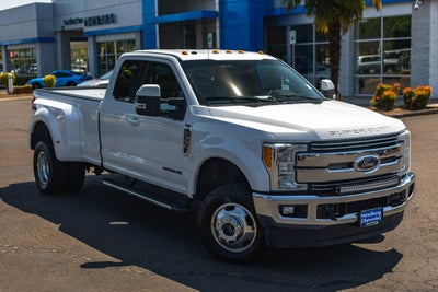 2017 Ford Super Duty F-350 DRW XLT
