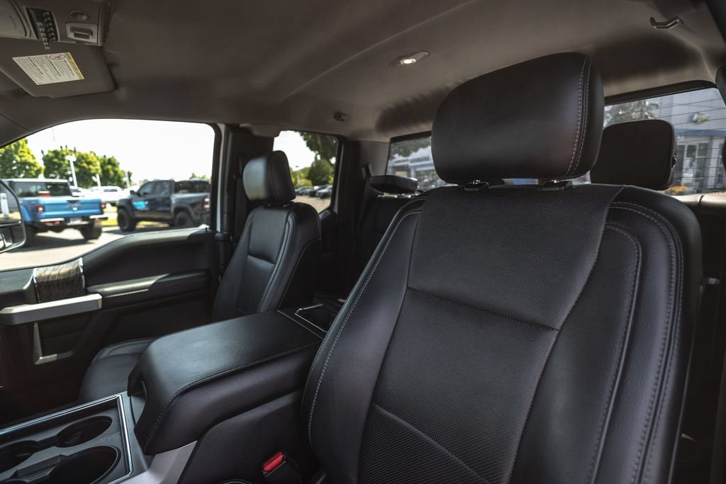 2017 Ford Super Duty F-350 DRW XLT