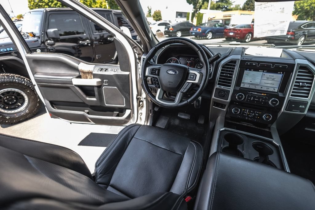 2017 Ford Super Duty F-350 DRW XLT