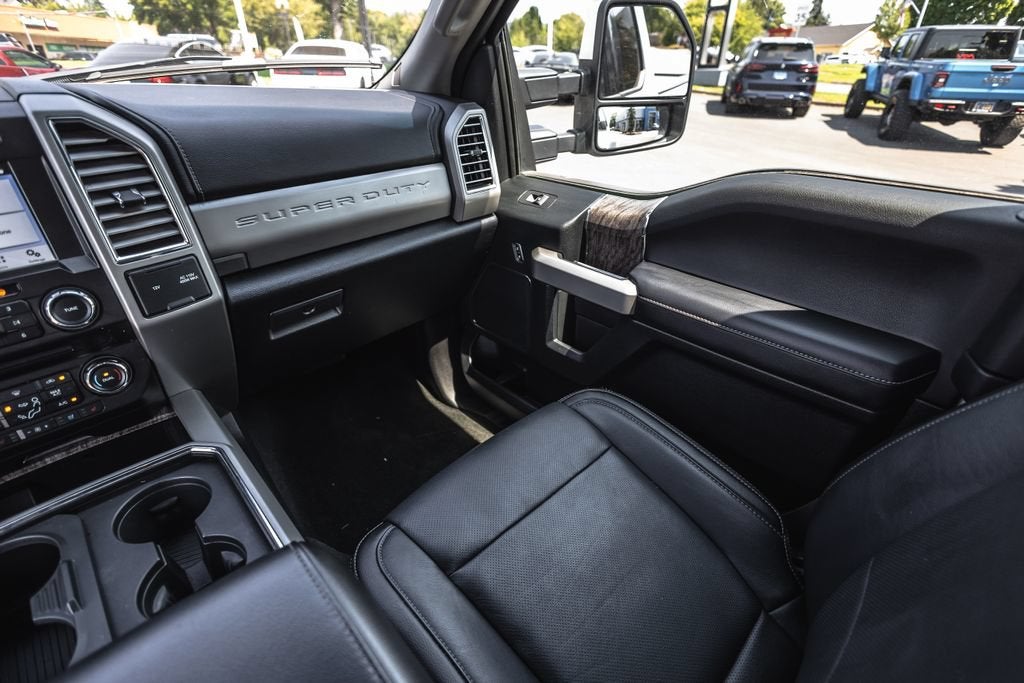 2017 Ford Super Duty F-350 DRW XLT