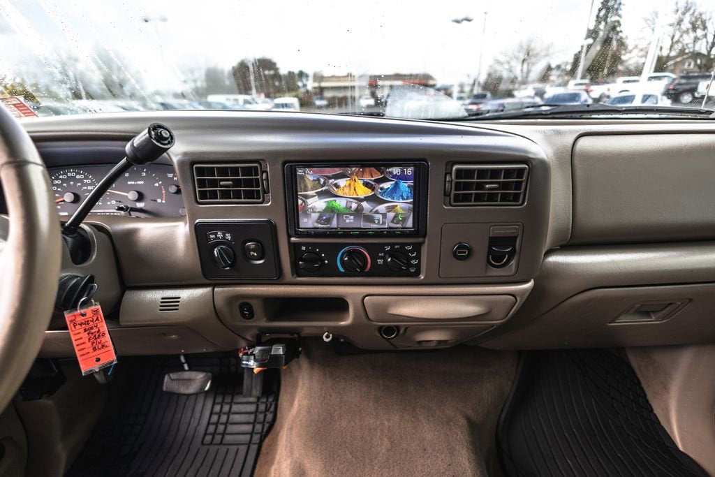 2004 Ford Super Duty F-250 XL