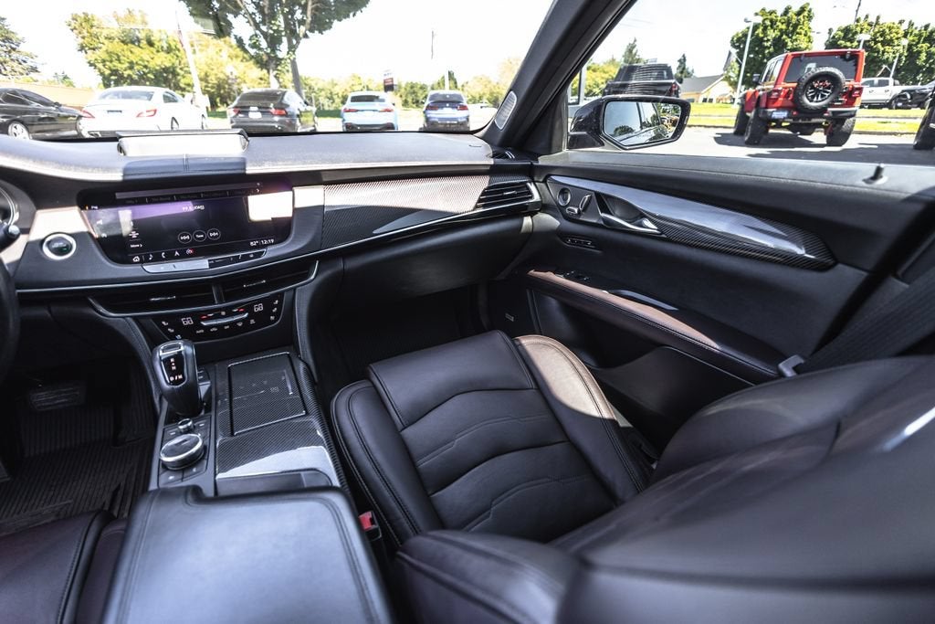 2019 Cadillac CT6-V Base