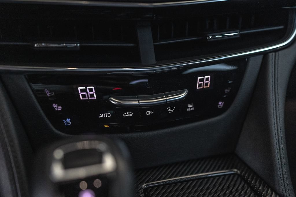 2020 Cadillac CT6-V Base
