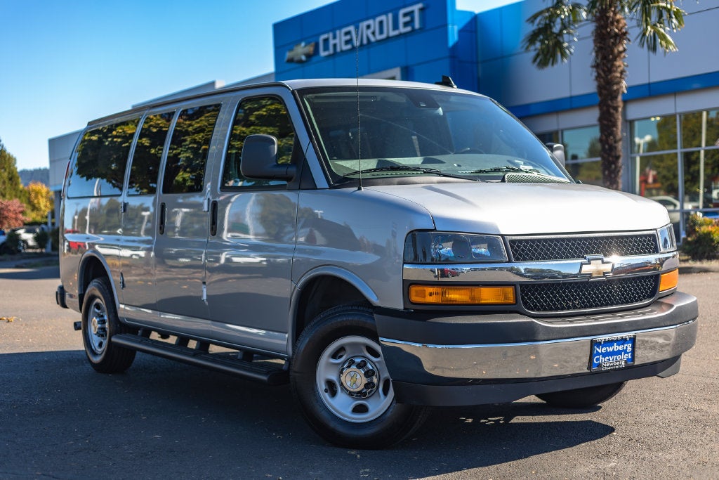2024 Chevrolet Express Passenger