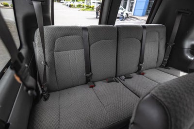 2025 Chevrolet Express Passenger 1LT