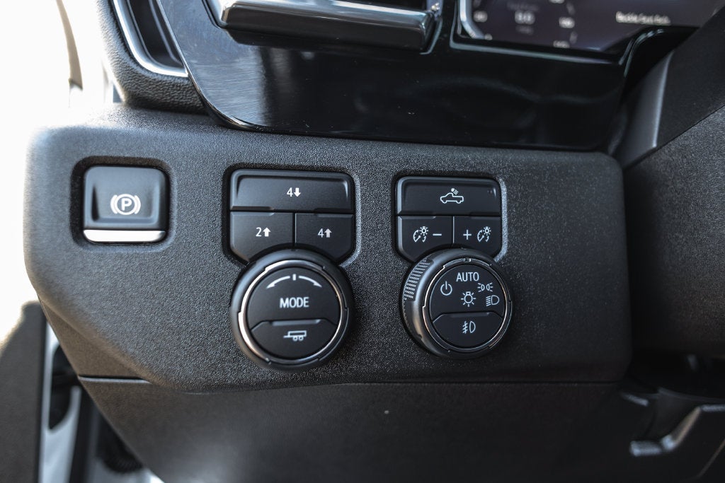 2025 Chevrolet Silverado 3500 HD LT
