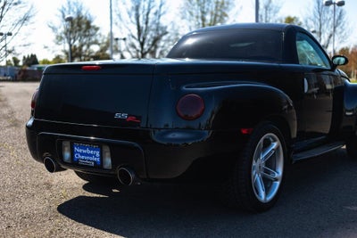 2004 Chevrolet SSR LS