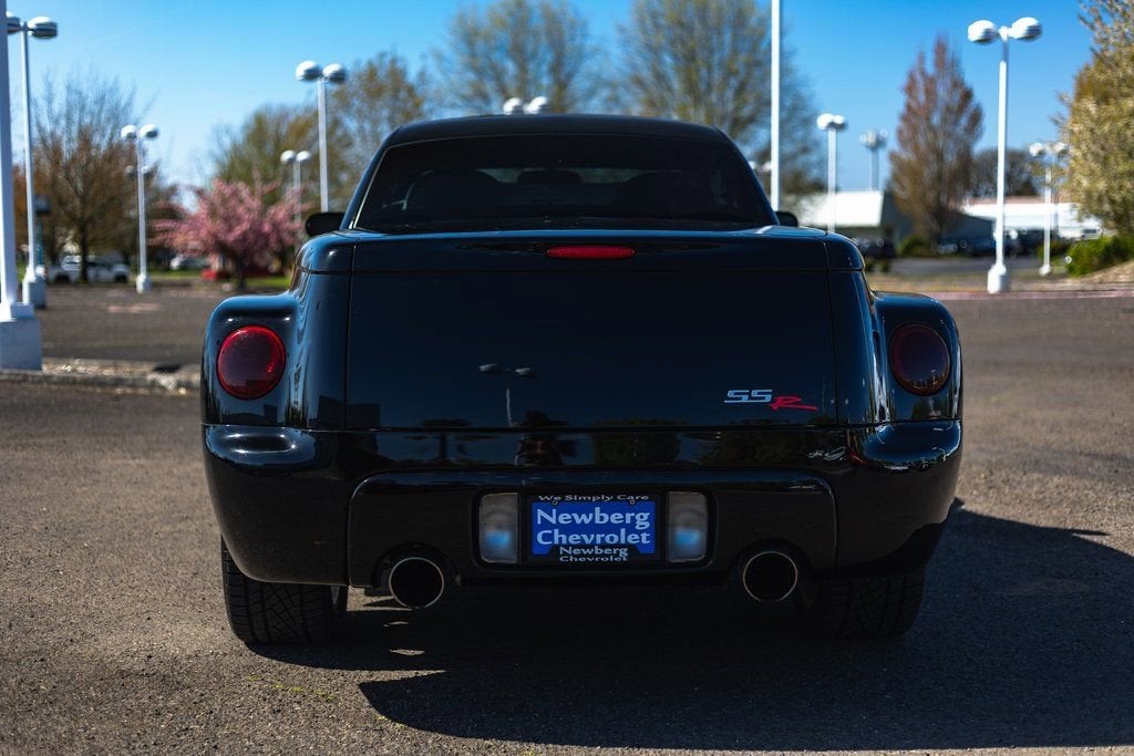 2004 Chevrolet SSR LS