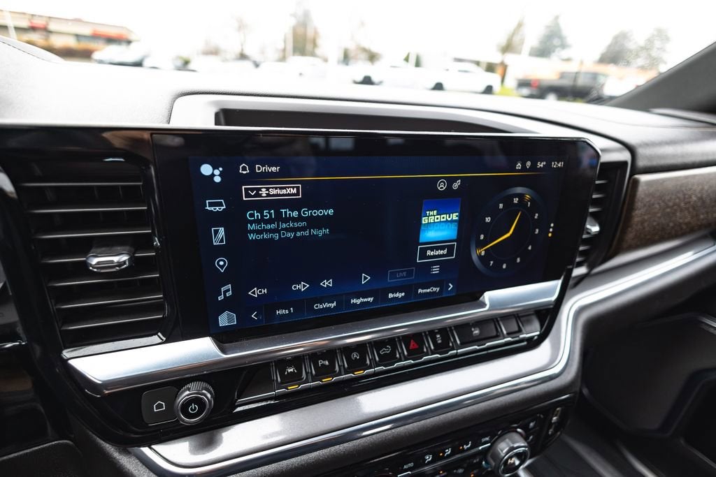 2023 Chevrolet Silverado 1500 High Country