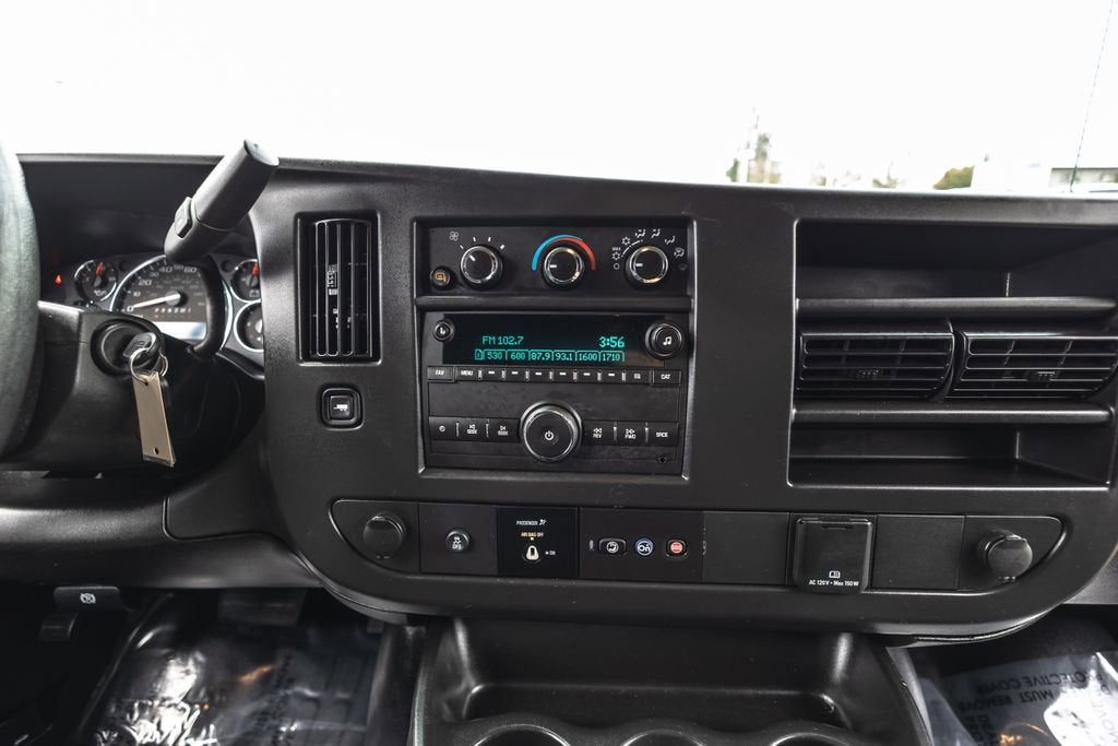 2024 Chevrolet Express Cargo 2500 WT