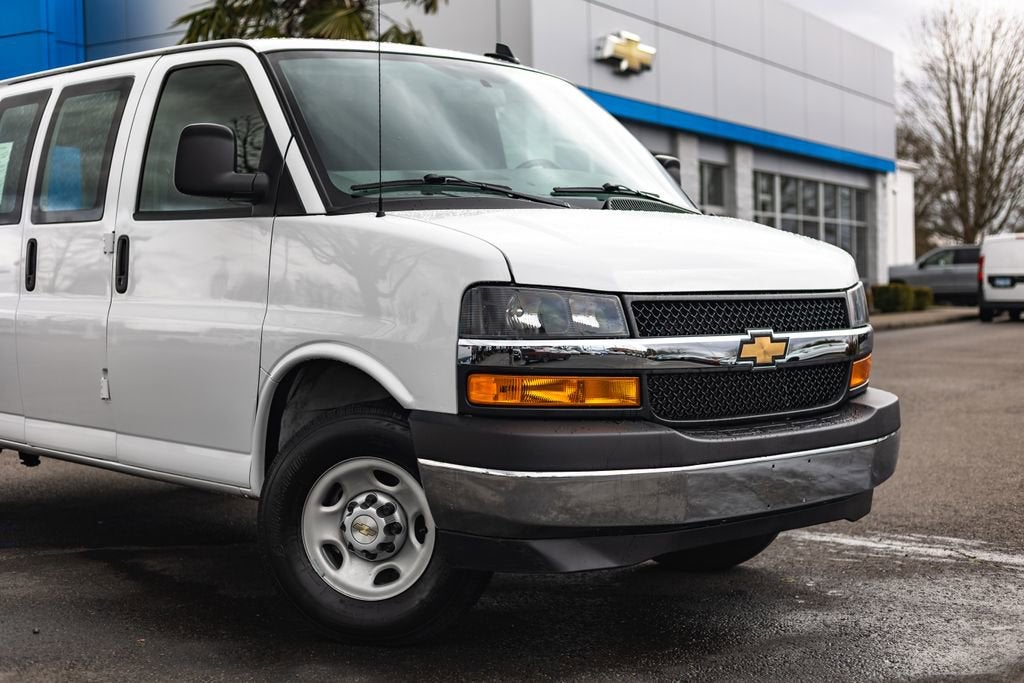 2024 Chevrolet Express Cargo 2500 WT