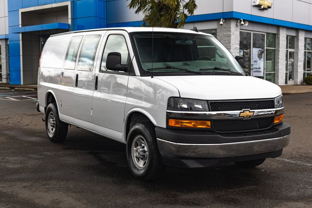 2024 Chevrolet Express Cargo 2500 WT