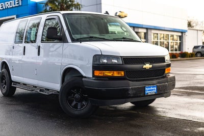 2022 Chevrolet Express Cargo 2500 WT