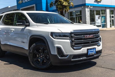 2023 GMC Acadia AT4