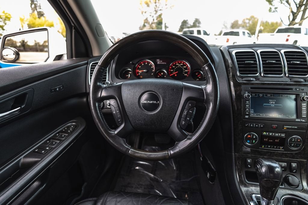 2011 GMC Acadia Denali