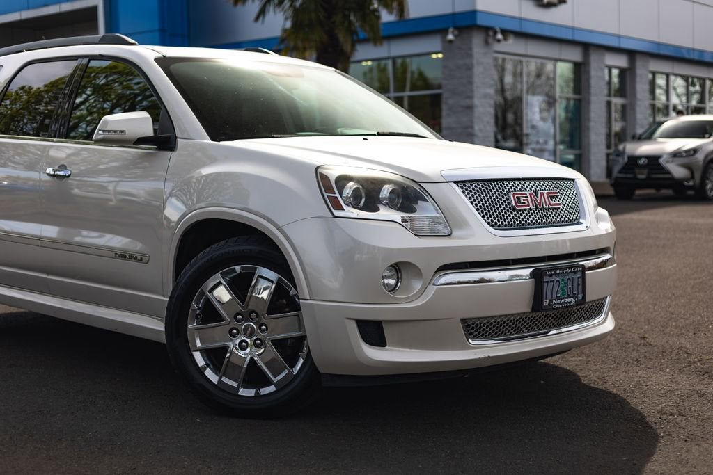 2011 GMC Acadia Denali