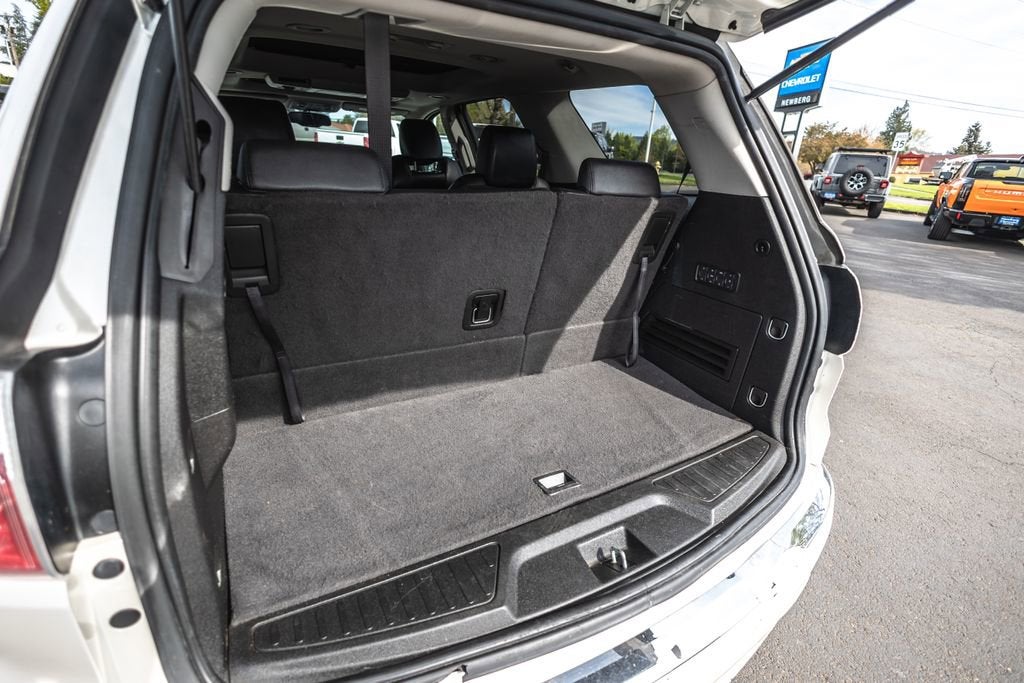 2011 GMC Acadia Denali