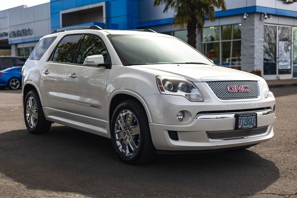 2011 GMC Acadia Denali