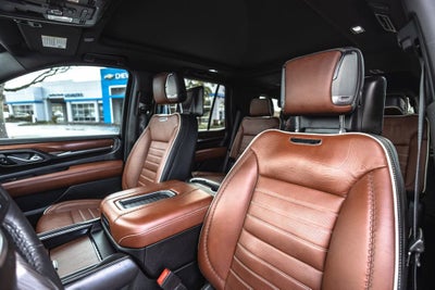 2023 GMC Yukon Denali Ultimate