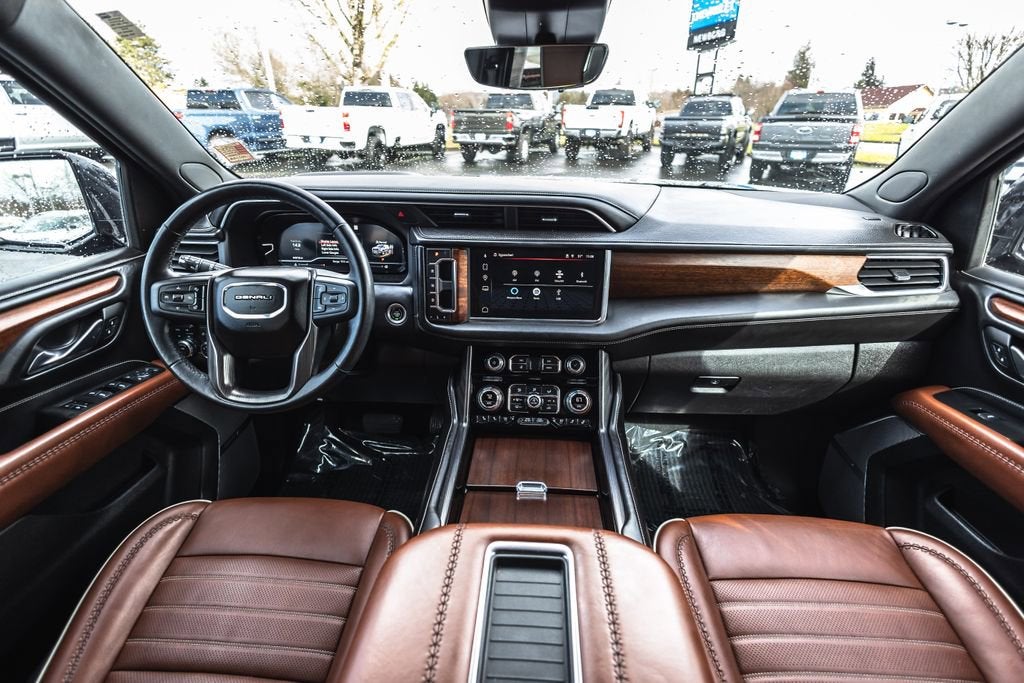 2023 GMC Yukon Denali Ultimate