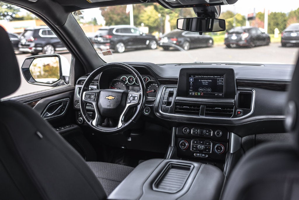 2022 Chevrolet Suburban LS