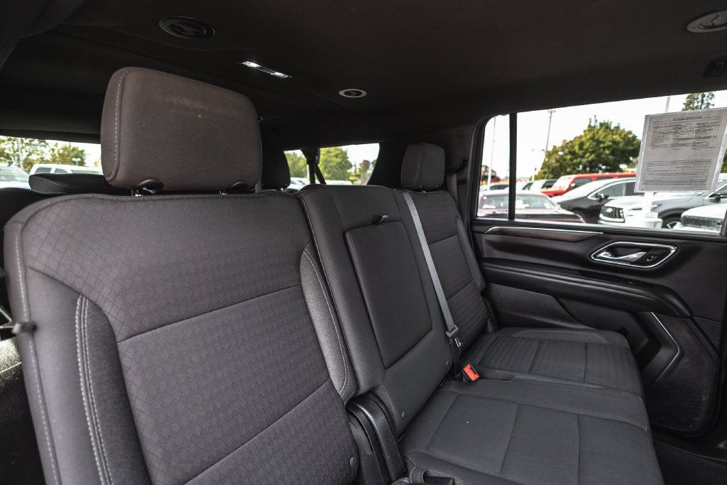 2022 Chevrolet Suburban LS