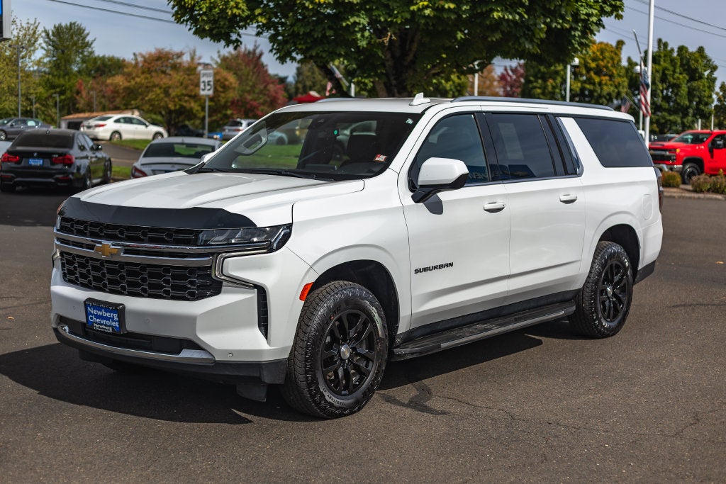 2022 Chevrolet Suburban LS
