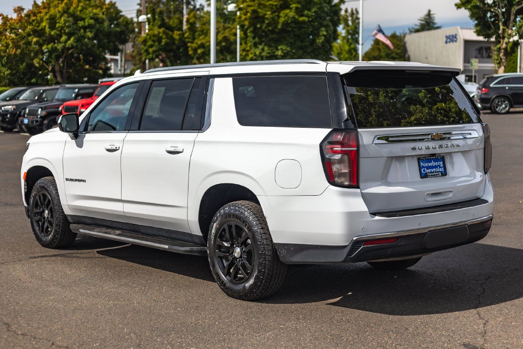 2022 Chevrolet Suburban LS