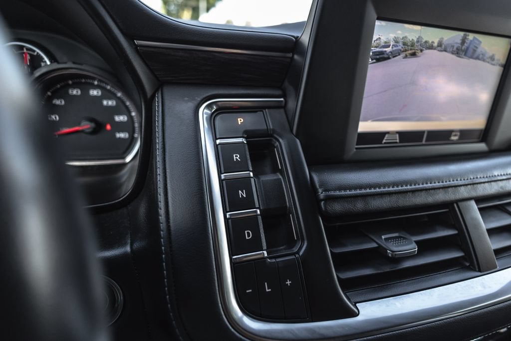 2022 Chevrolet Suburban LS