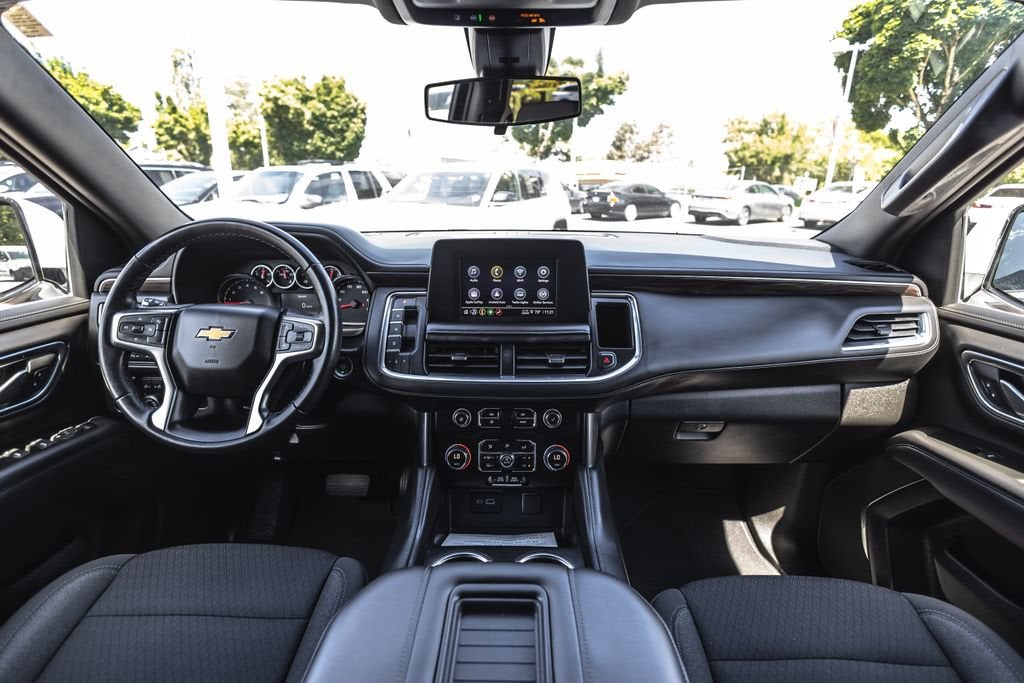 2022 Chevrolet Suburban LS