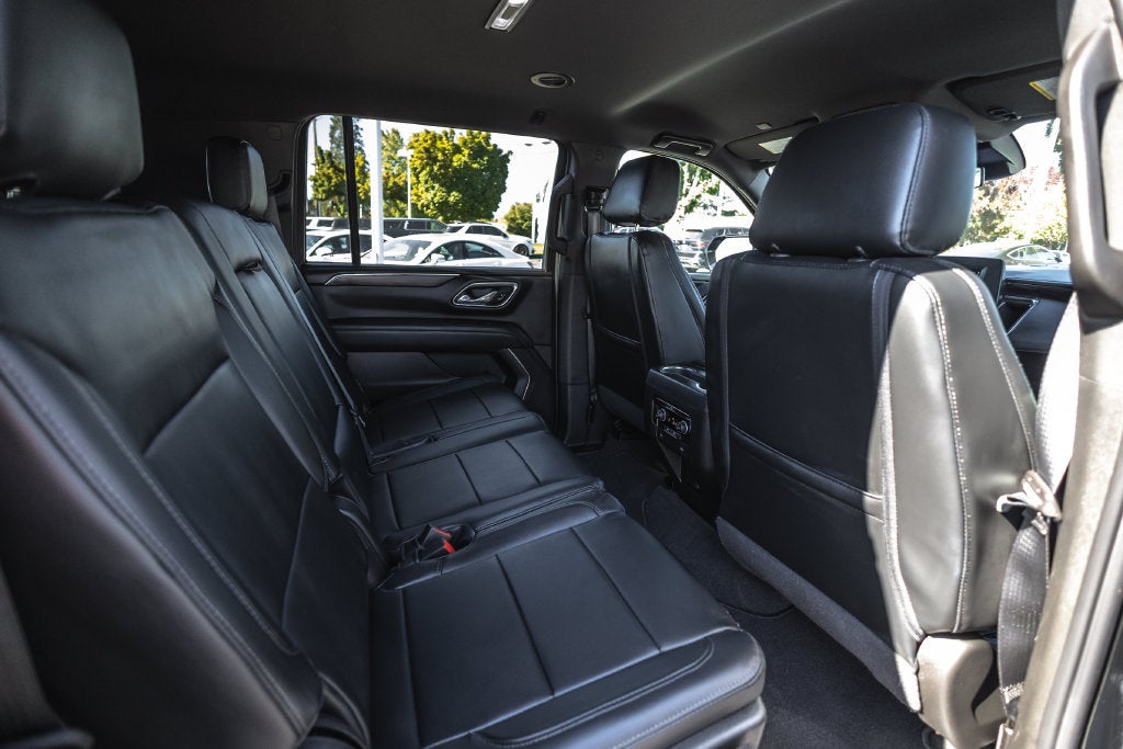 2024 Chevrolet Suburban LS