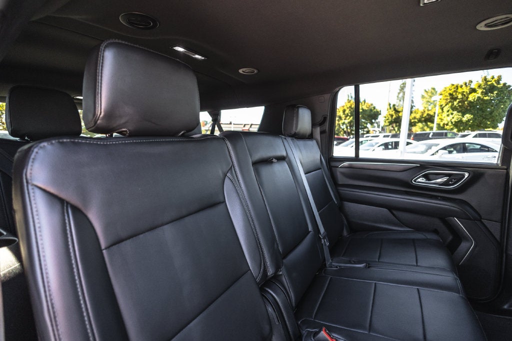 2024 Chevrolet Suburban LS