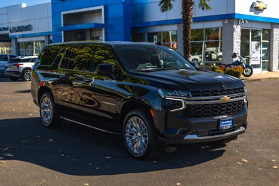 2024 Chevrolet Suburban LS