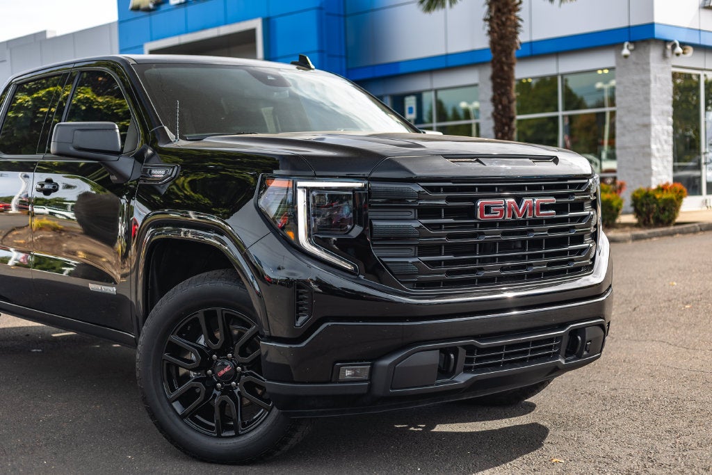 2024 GMC Sierra 1500 Elevation