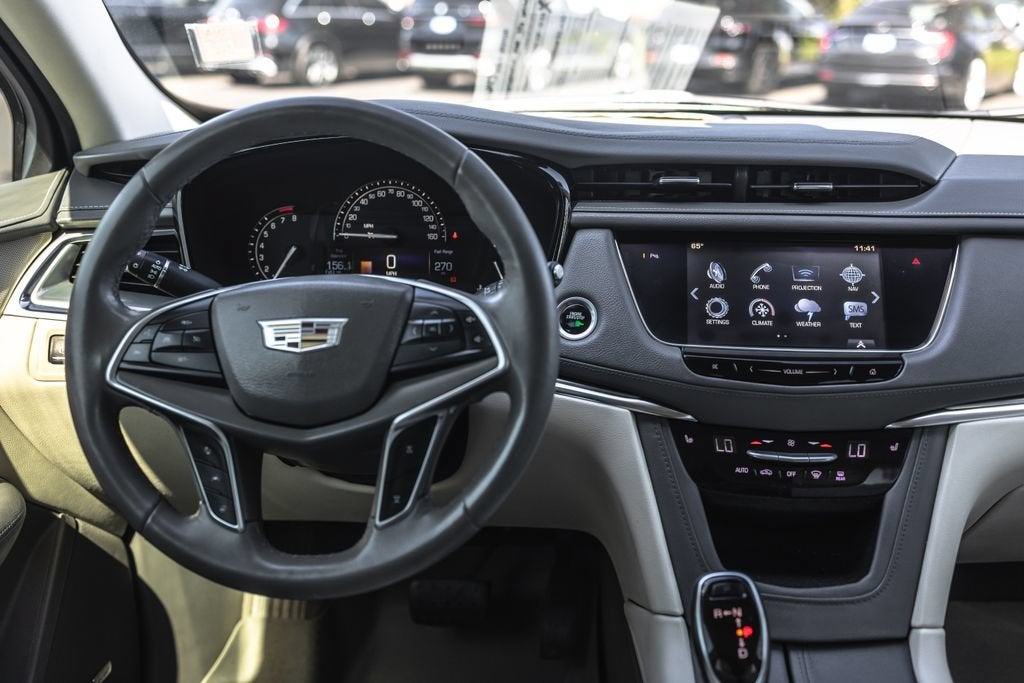 2017 Cadillac XT5 Luxury AWD